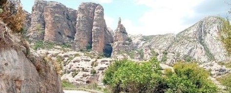 Mallos de Ligüerri - Vadiello “Parque Natural de la Sierra de Guara” Mallos de Ligüerri - Vadiello “Parque Natural de la Sierra de Guara”